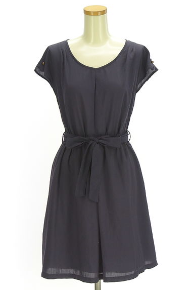 NATURAL BEAUTY BASIC（ナチュラルビューティベーシック）の古着「ベルト付きウエストゴム膝上ワンピース（ワンピース・チュニック）」大画像１へ