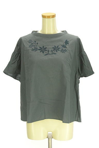 Samansa Mos2（サマンサモスモス）の古着「花刺繍入りフレアスリーブブラウス（カットソー・プルオーバー）」大画像１へ