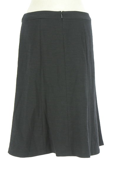 クリックで大画像表示 UNTITLED(アンタイトル)の古着「膝丈ストレッチウールスカート(スカート)」大画像2へ