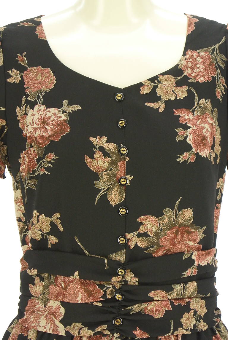 MISCH MASCH（ミッシュマッシュ）の古着「商品番号：PR10338569」-大画像4