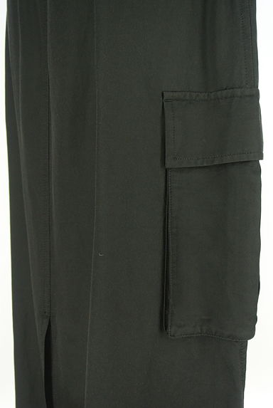 TOMORROWLAND（トゥモローランド）の古着「MACPHEE ロングカーゴスカート（ロングスカート・マキシスカート）」大画像５へ