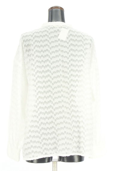 Samansa Mos2（サマンサモスモス）の古着「ehka sopo ノーカラーシャツ（ブラウス）」大画像２へ