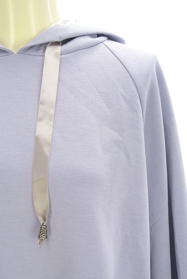 クリックで大画像表示 axes femme(アクシーズファム)の古着「レース付ラグランフレアスリーブパーカー(スウェット・パーカー)」大画像4へ