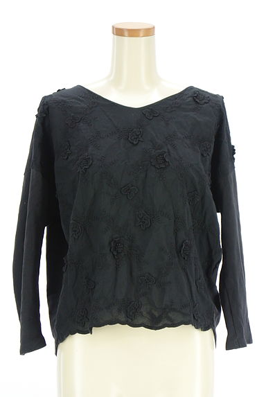 クリックで大画像表示 studio CLIP(スタディオクリップ)の古着「花柄カットワークレース切替カットソー(カットソー・プルオーバー)」大画像1へ