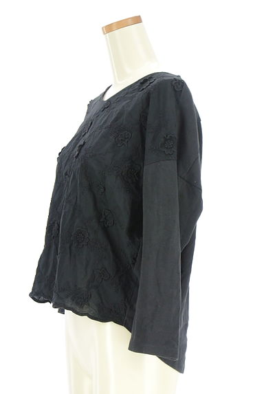 クリックで大画像表示 studio CLIP(スタディオクリップ)の古着「花柄カットワークレース切替カットソー(カットソー・プルオーバー)」大画像3へ