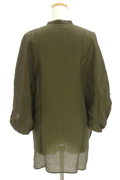 ROPE（ロペ）の古着「バンドカラードルマンブラウス（カジュアルシャツ）」大画像２へ