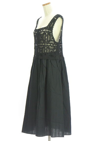 Samansa Mos2（サマンサモスモス）の古着「クロシェ編みロングフレアワンピース（キャミワンピース）」大画像３へ