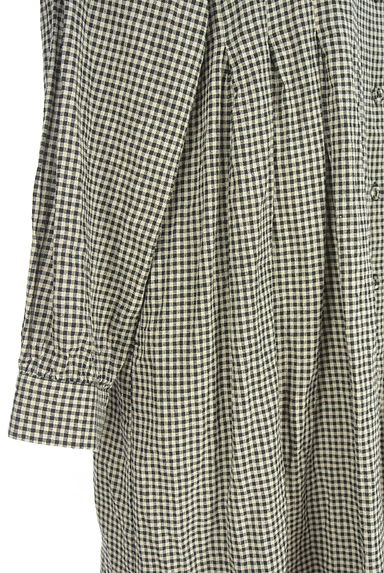 Samansa Mos2（サマンサモスモス）の古着「cross×linen ギンガムチェック柄バンドカラーシャツワンピース（ワンピース・チュニック）」大画像５へ