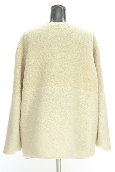 クリックで大画像表示 Samansa Mos2(サマンサモスモス)の古着「SM2 ノーカラー切替ボアブルゾン(コート)」大画像2へ