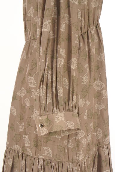 Vin（ヴァン）の古着「イチョウ柄ロングフレアワンピース（ワンピース・チュニック）」大画像５へ