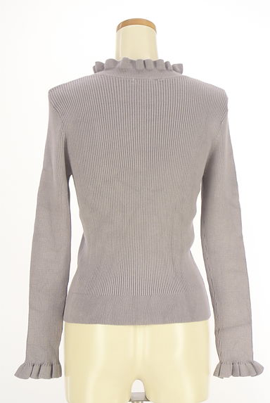 axes femme（アクシーズファム）の古着「ポンポン付きフリルネックリブニット（ニット）」大画像２へ