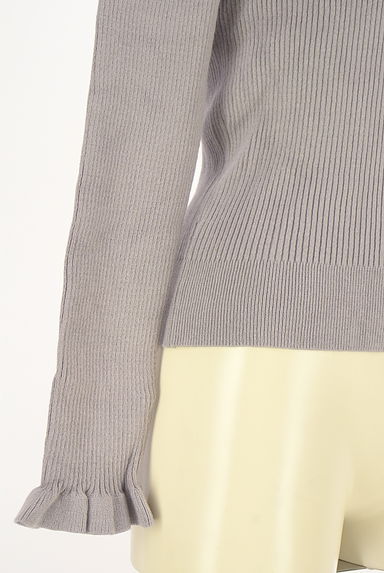 axes femme（アクシーズファム）の古着「ポンポン付きフリルネックリブニット（ニット）」大画像５へ