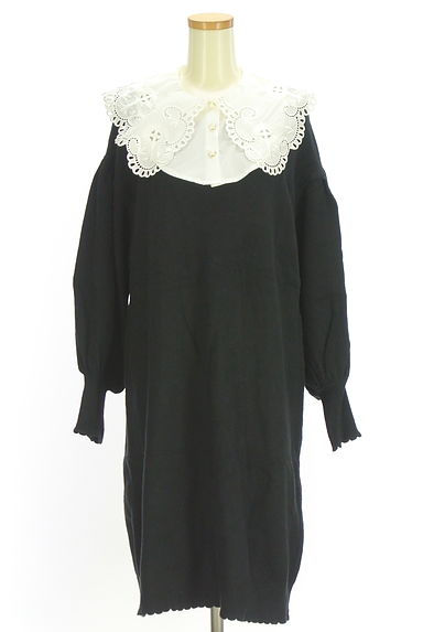 axes femme（アクシーズファム）の古着「axes femme POETIQUE カットワークレース襟付きスカラップニットワンピース（ワンピース・チュニック）」大画像１へ