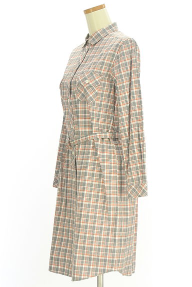HUMAN WOMAN（ヒューマンウーマン）の古着「ベルト付きチェック柄シャツワンピース（ワンピース・チュニック）」大画像３へ