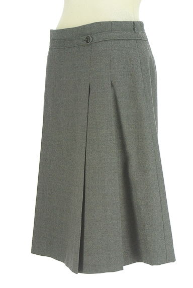 HUMAN WOMAN（ヒューマンウーマン）の古着「ミディ丈タックフレアスカート（スカート）」大画像３へ