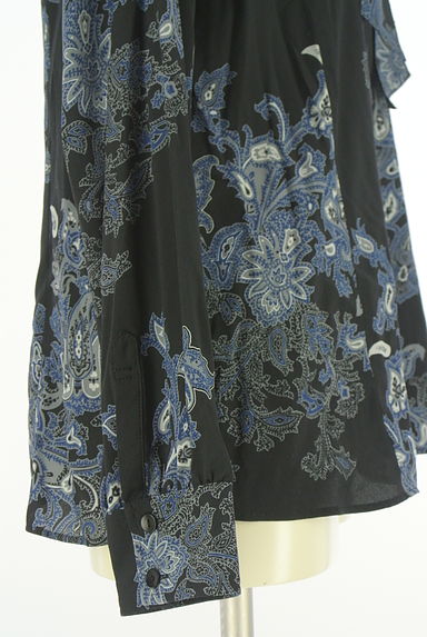 COMME CA（コムサ）の古着「タイ付きペイズリー柄ブラウス（ブラウス）」大画像５へ