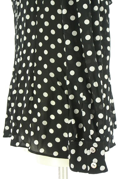 クリックで大画像表示 COMME CA(コムサ)の古着「KT KIYOKO TAKASE タイ付きドットブラウス(ブラウス)」大画像5へ