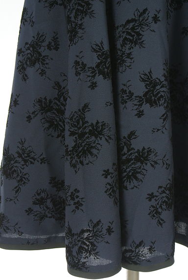 KarL Park Lane（カールパークレーン）の古着「フロッキー花柄ワンピース（ワンピース・チュニック）」大画像５へ