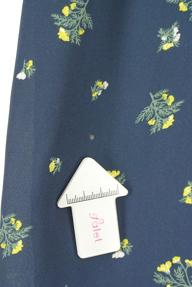 earth music&ecology（アースミュージック＆エコロジー）の古着「9分袖小花柄スキッパーロングワンピース（ワンピース・チュニック）」大画像５へ