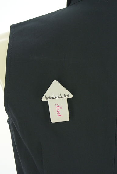 NATURAL BEAUTY BASIC（ナチュラルビューティベーシック）の古着「膝丈ノースリシャツワンピース（ワンピース・チュニック）」大画像５へ