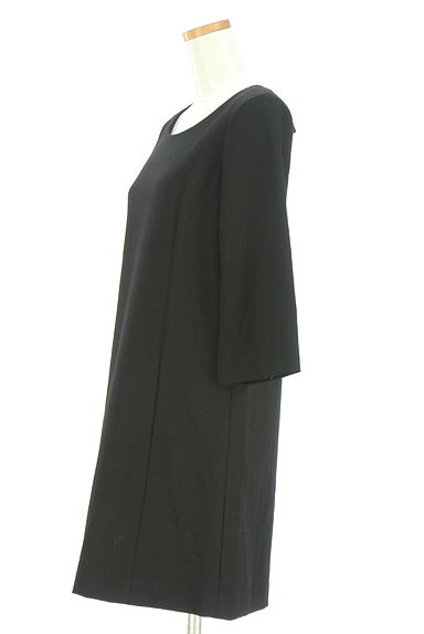 クリックで大画像表示 SLOBE IENA(スローブイエナ)の古着「バックリボン膝上ボックスワンピース(ワンピース・チュニック)」大画像3へ