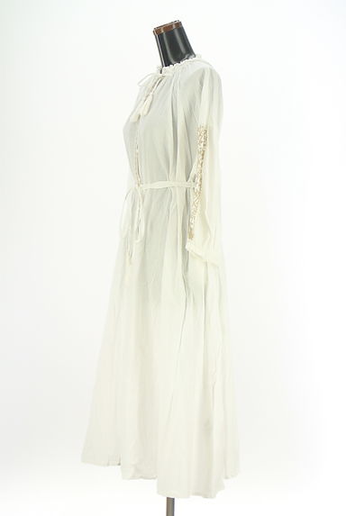 earth music&ecology（アースミュージック＆エコロジー）の古着「刺しゅうシアーワンピース（ワンピース・チュニック）」大画像３へ