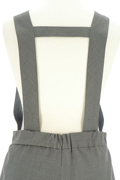 クリックで大画像表示 MURUA(ムルーア)の古着「ミモレ丈サロペットパンツ(オーバーオール・サロペット)」大画像4へ