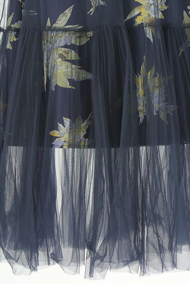 Snidel（スナイデル）の古着「花柄チュールミモレスカート（スカート）」大画像５へ