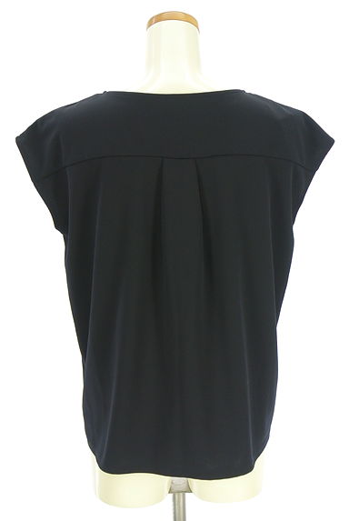 N.Natural Beauty Basic*（エヌ ナチュラルビューティーベーシック）の古着「フロントタックノースリカットソー（カットソー・プルオーバー）」大画像２へ