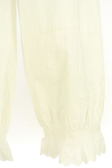 クリックで大画像表示 Samansa Mos2(サマンサモスモス)の古着「刺繍入りコクーンパンツ(パンツ)」大画像5へ