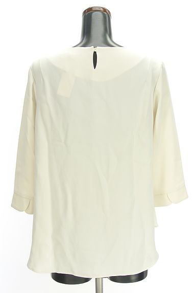 STRAWBERRY-FIELDS（ストロベリーフィールズ）の古着「8分袖フレアブラウス（カットソー・プルオーバー）」大画像２へ