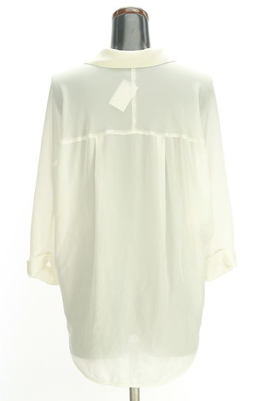 MOGA（モガ）の古着「シアースキッパーブラウス（カットソー・プルオーバー）」大画像２へ