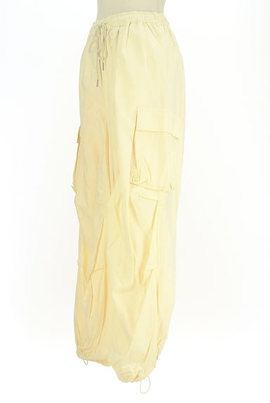 クリックで大画像表示 Kastane(カスタネ)の古着「裾ゴムパラシュートパンツ(パンツ)」大画像3へ