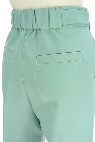 クリックで大画像表示 AZUL BY MOUSSY(アズールバイマウジー)の古着「センタープレススラックスパンツ(パンツ)」大画像5へ