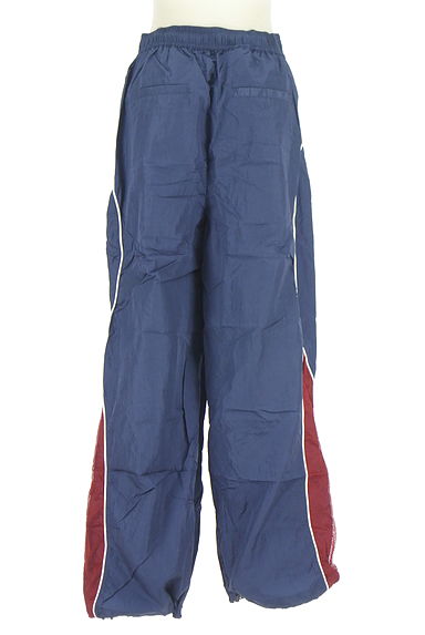 クリックで大画像表示 JEANASiS(ジーナシス)の古着「メッシュ切替ナイロンパンツ(パンツ)」大画像2へ