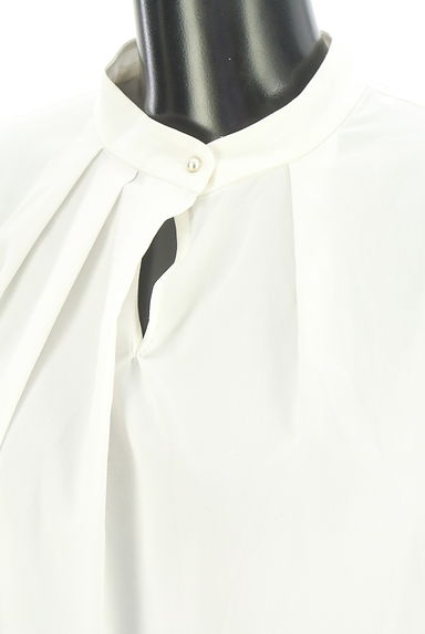 OPAQUE.CLIP（オペークドットクリップ）の古着「一粒パールボタンバンドカラーブラウス（カットソー・プルオーバー）」大画像４へ