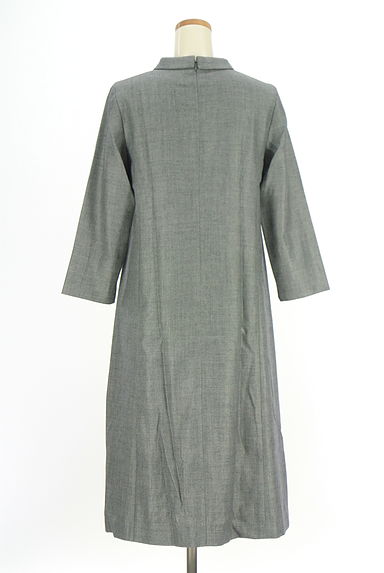 クリックで大画像表示 L'EQUIPE(レキップ)の古着「襟付きフレアワンピース(ワンピース・チュニック)」大画像2へ