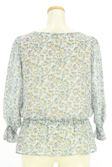 組曲（クミキョク）の古着「花柄シフォンカットソー（カットソー・プルオーバー）」大画像２へ