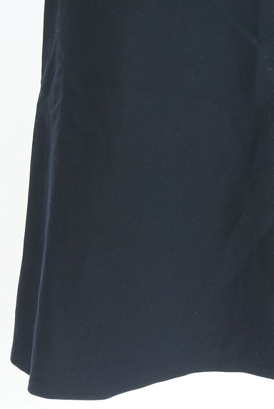 クリックで大画像表示 QUEENS COURT(クイーンズコート)の古着「膝上丈フレアスカート(スカート)」大画像5へ