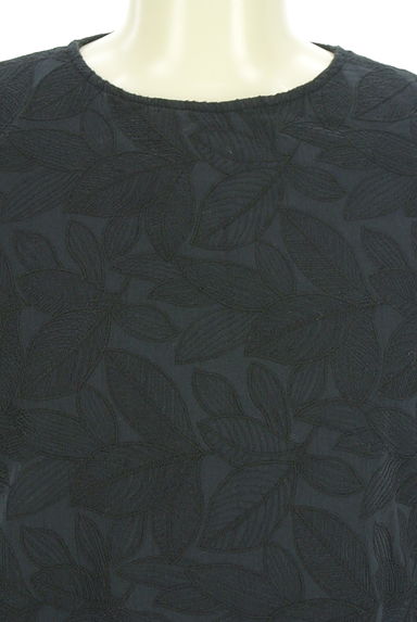 DoCLASSE（ドゥクラッセ）の古着「ボタニカル柄ノースリワンピース（ワンピース・チュニック）」大画像４へ