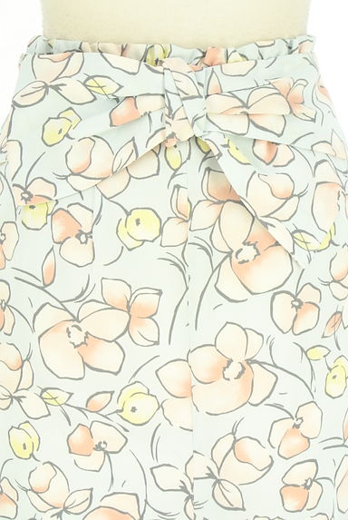 Apuweiser riche（アプワイザーリッシェ）の古着「花柄タイトスカート（スカート）」大画像４へ