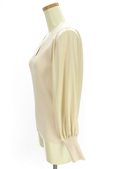 BEATRICE（ベアトリス）の古着「袖別地切替Vネックリブニットトップス（ニット）」大画像３へ