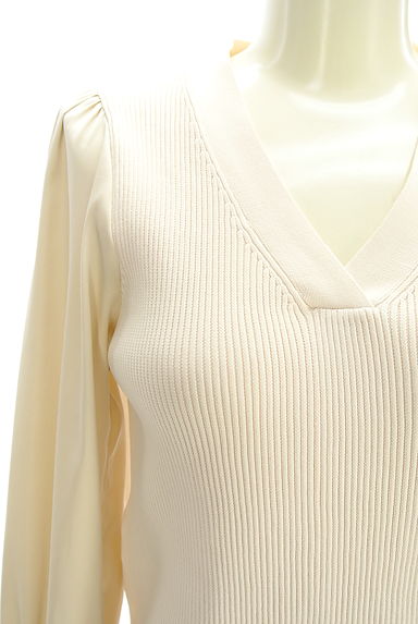 BEATRICE（ベアトリス）の古着「袖別地切替Vネックリブニットトップス（ニット）」大画像４へ