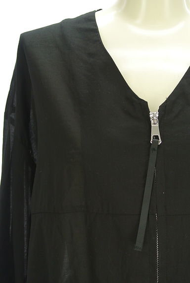 クリックで大画像表示 Dignite collier(ディニテコリエ)の古着「シアーブルゾン(ブルゾン・スタジャン)」大画像4へ