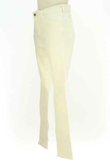 OPAQUE.CLIP（オペークドットクリップ）の古着「ホワイトスキニーデニムパンツ（デニムパンツ）」大画像３へ