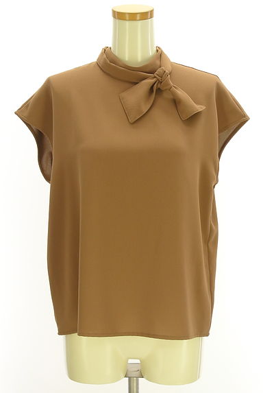 Couture Brooch（クチュールブローチ）の古着「リボンタイ付きノースリカットソー（カットソー・プルオーバー）」大画像１へ