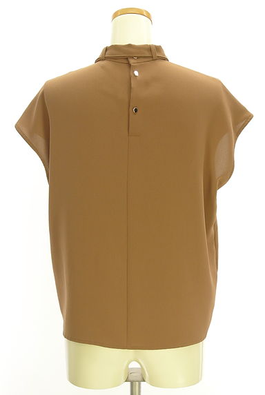 Couture Brooch（クチュールブローチ）の古着「リボンタイ付きノースリカットソー（カットソー・プルオーバー）」大画像２へ