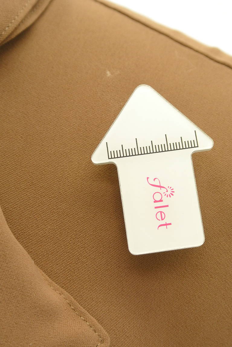 Couture Brooch（クチュールブローチ）の古着「商品番号：PR10339242」-大画像5