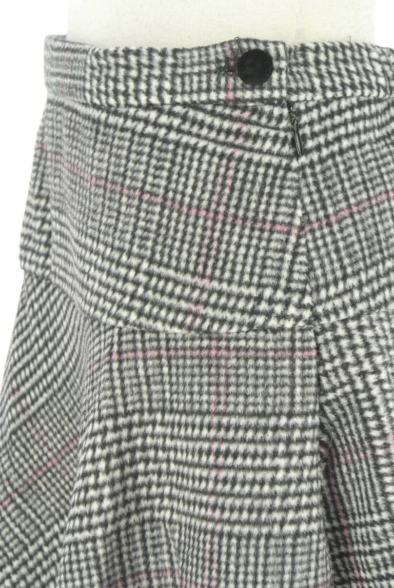 Couture Brooch（クチュールブローチ）の古着「商品番号：PR10339266」-大画像4