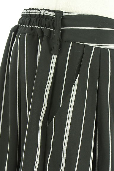 axes femme（アクシーズファム）の古着「ストライプ柄ショートパンツ（ショートパンツ・ハーフパンツ）」大画像４へ